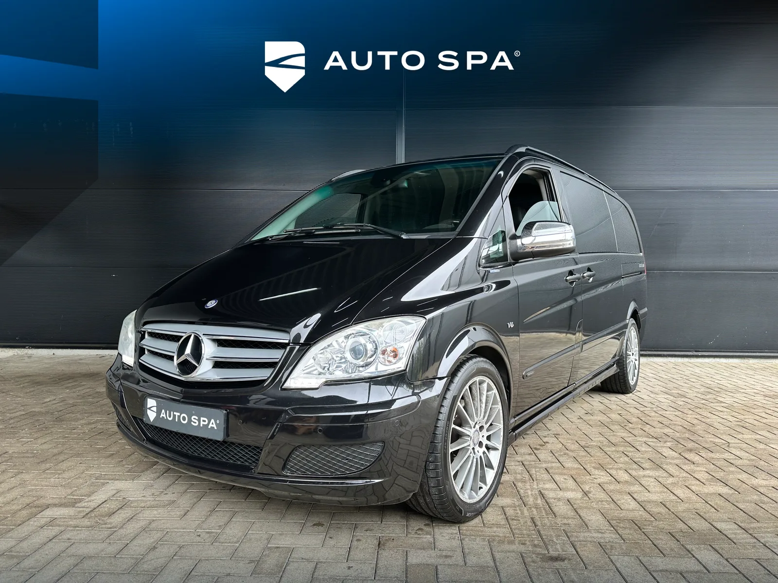 Mercedes-Benz Viano (2012) — foto 1