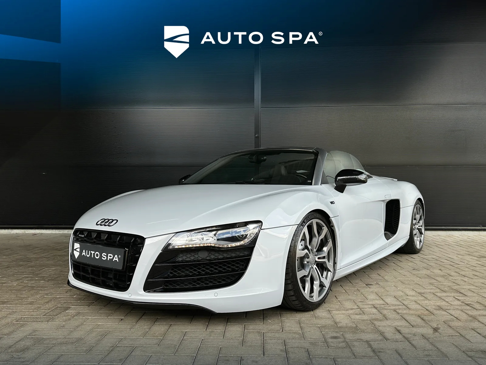 Audi R8 (2010) — foto 1