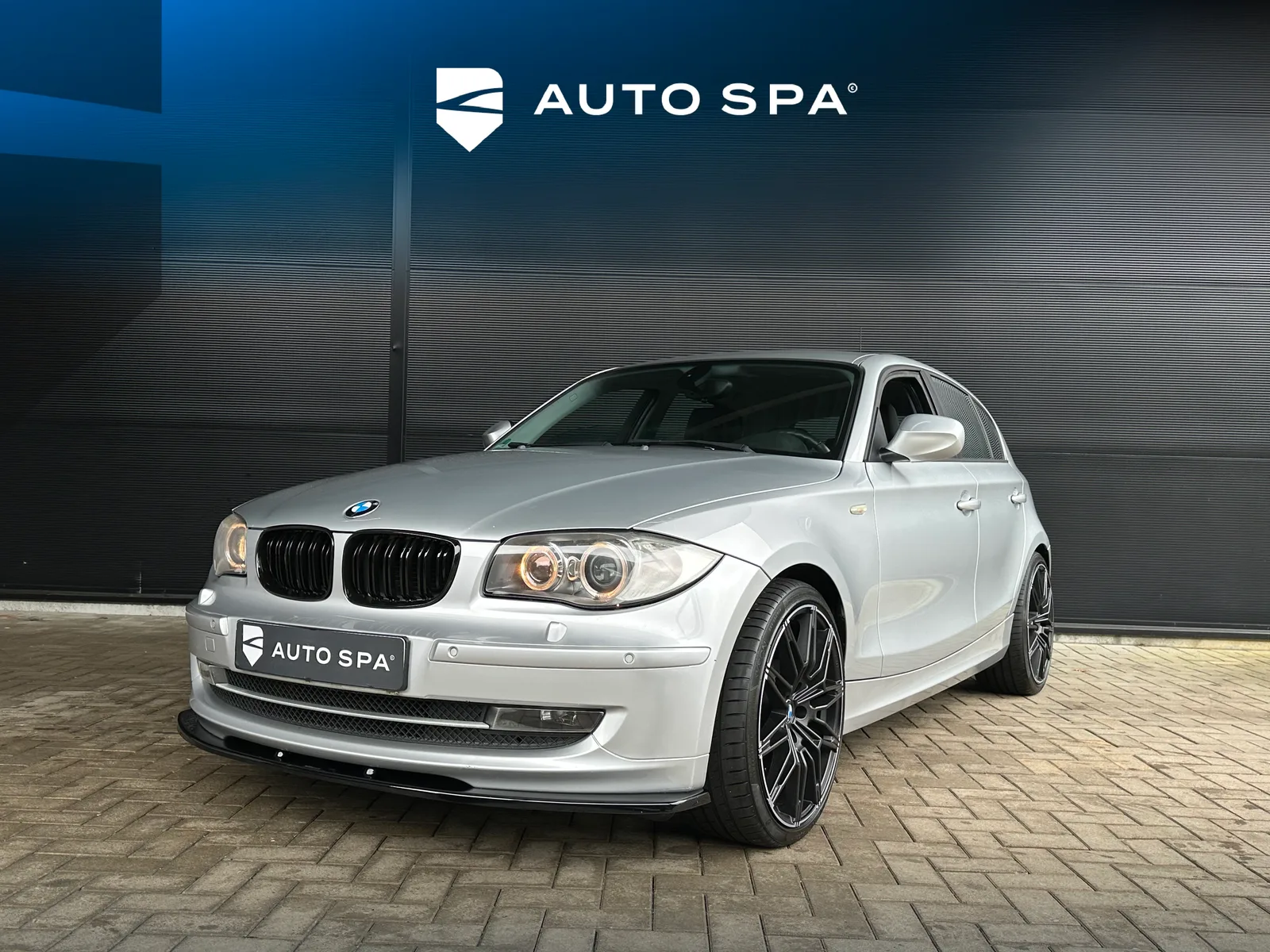 BMW 1-Serie (2010) — foto 1