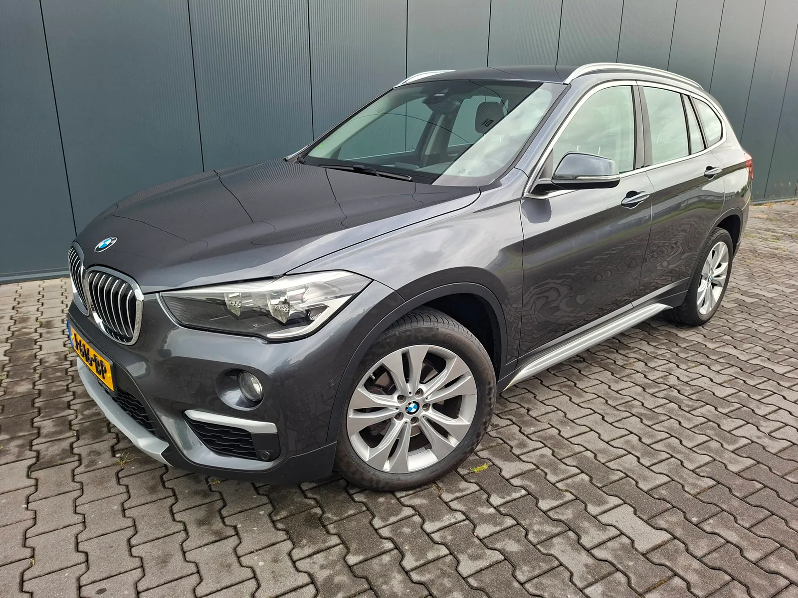 BMW X1 (2016) — foto 1