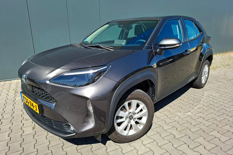 Toyota Yaris Cross (2023)