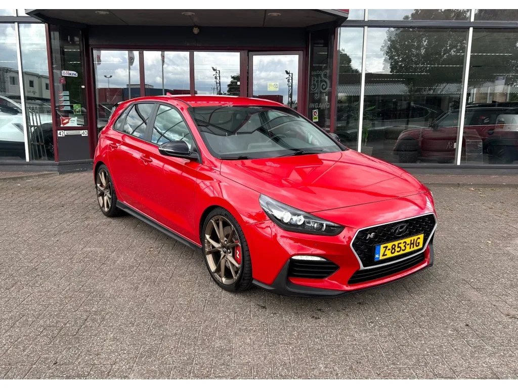 Hyundai i30 (2020) — foto 1