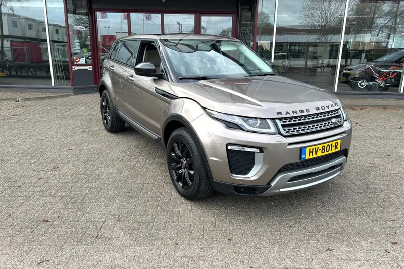 Land Rover Range Rover (2016)