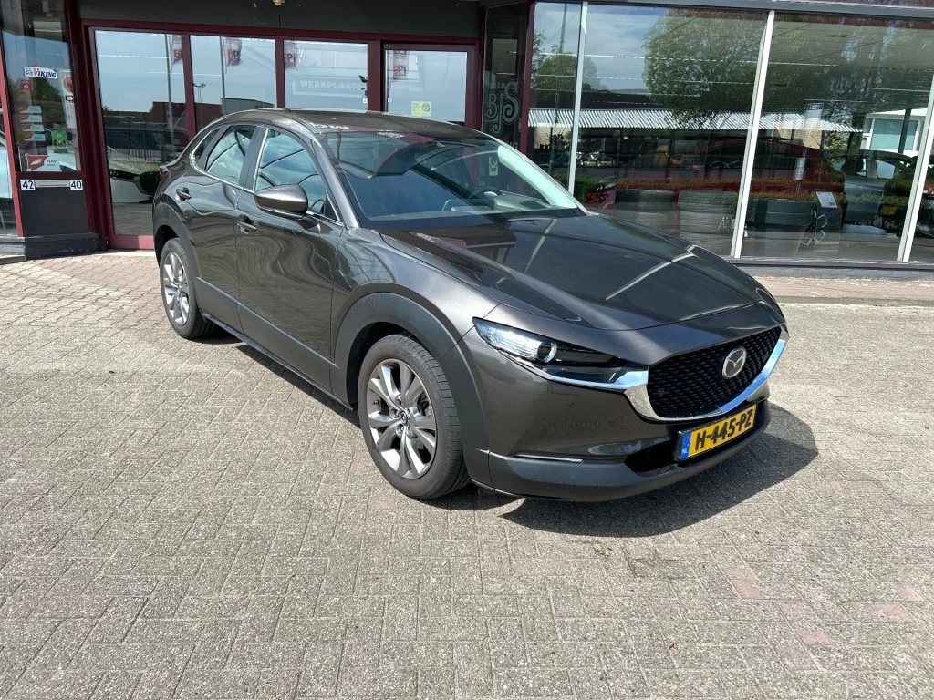 Mazda CX-30 (2020) — foto 1