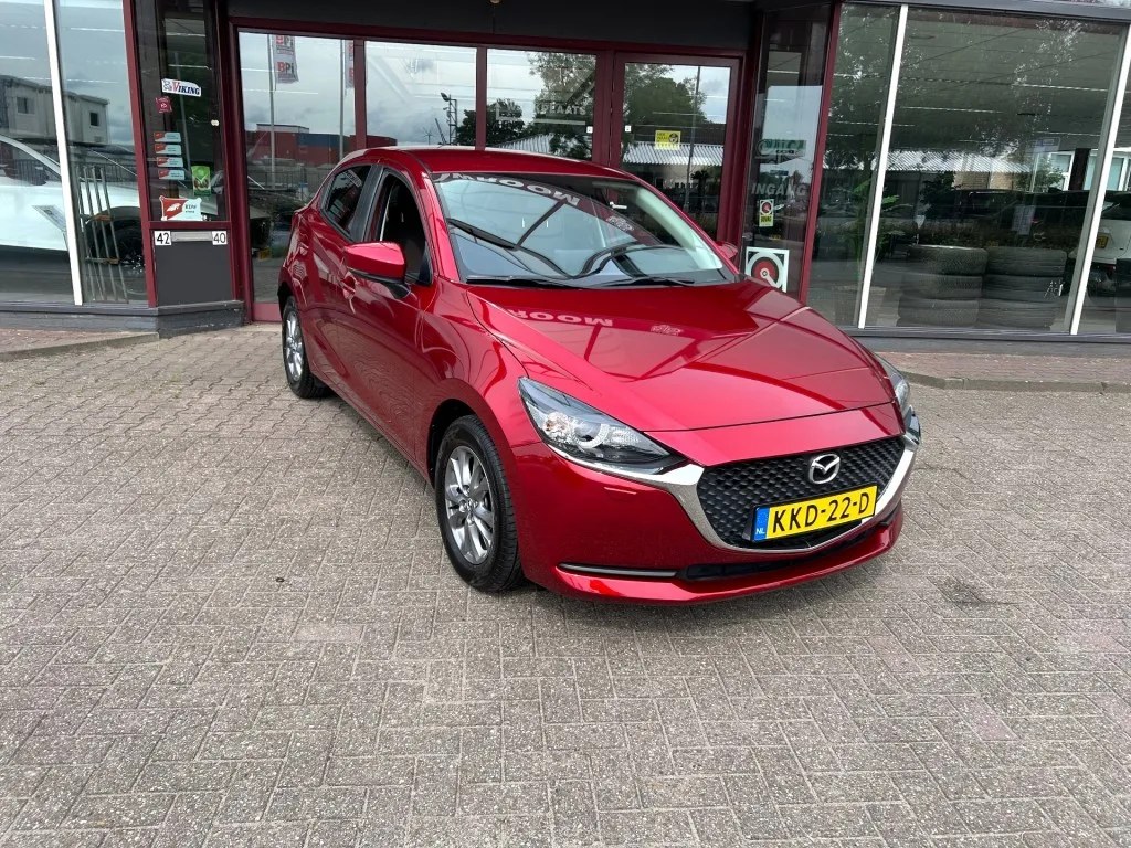 Mazda 2 (2023) — foto 1