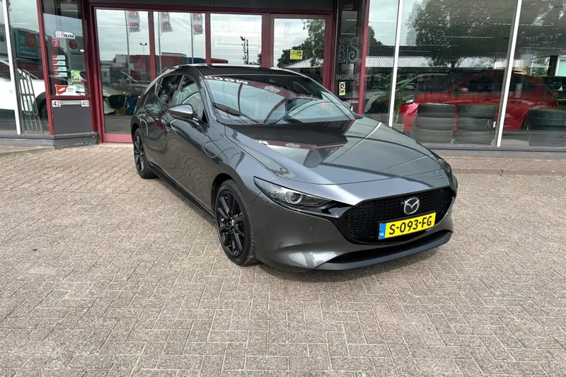 Mazda 3 (2023)