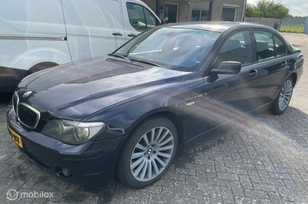 BMW 7-Serie (2007) — foto 1