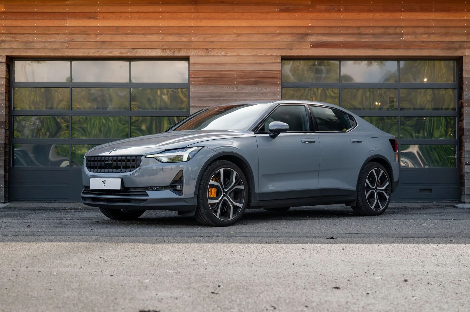 Polestar 2 (2019) — foto 1