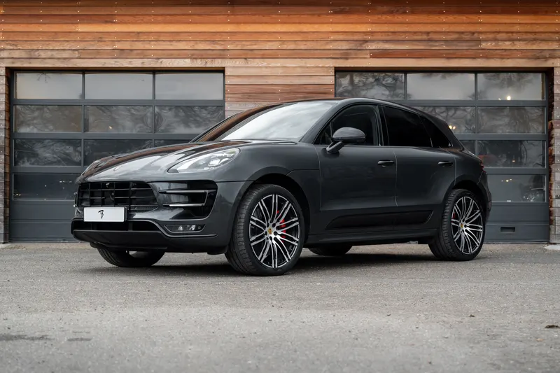 Porsche Macan (2017)