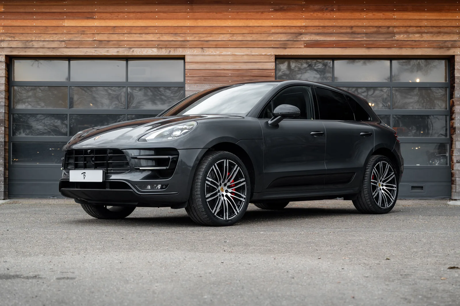 Porsche Macan (2017) — foto 1