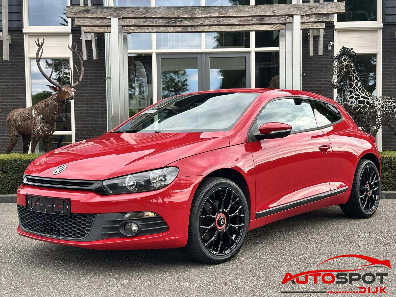 Volkswagen Scirocco (2009) — foto 1