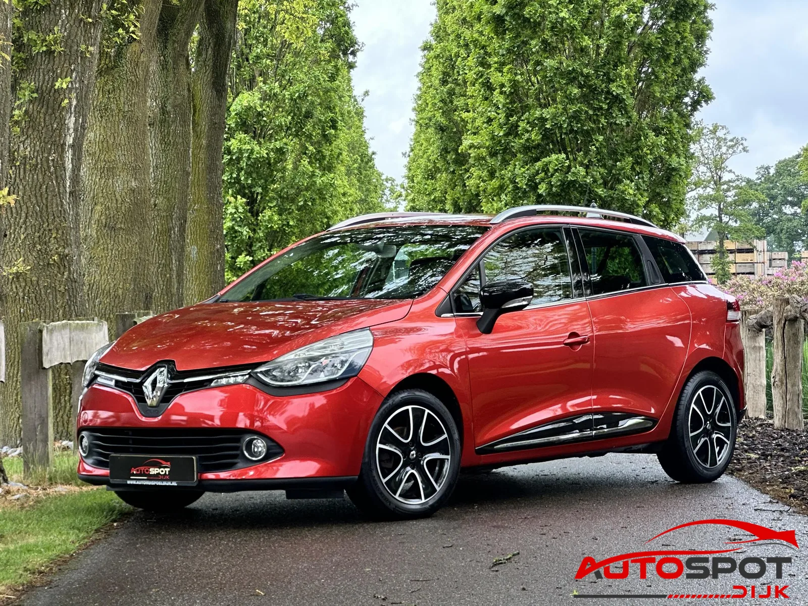 Renault Clio (2016) — foto 1
