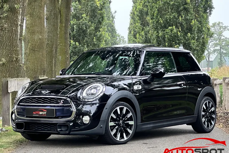 MINI Cooper S (2015)