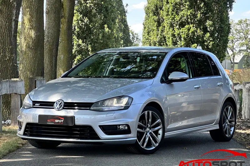 Volkswagen Golf (2014)