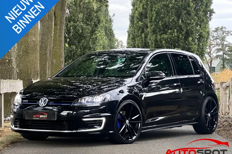 Volkswagen Golf (2015)