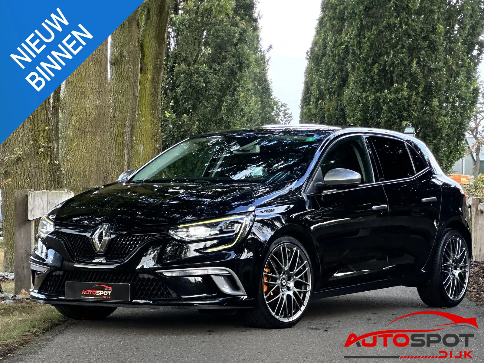Renault Mégane (2016) — foto 1
