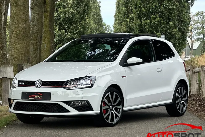 Volkswagen Polo (2016)