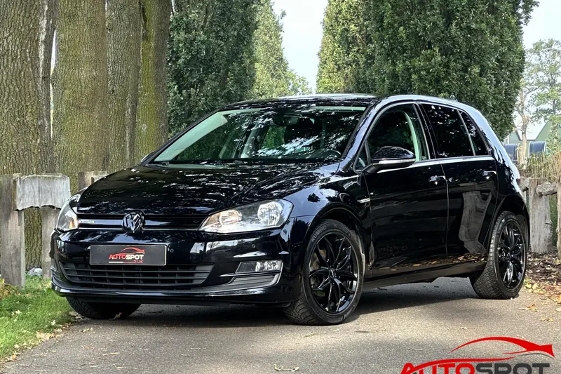 Volkswagen Golf (2017)