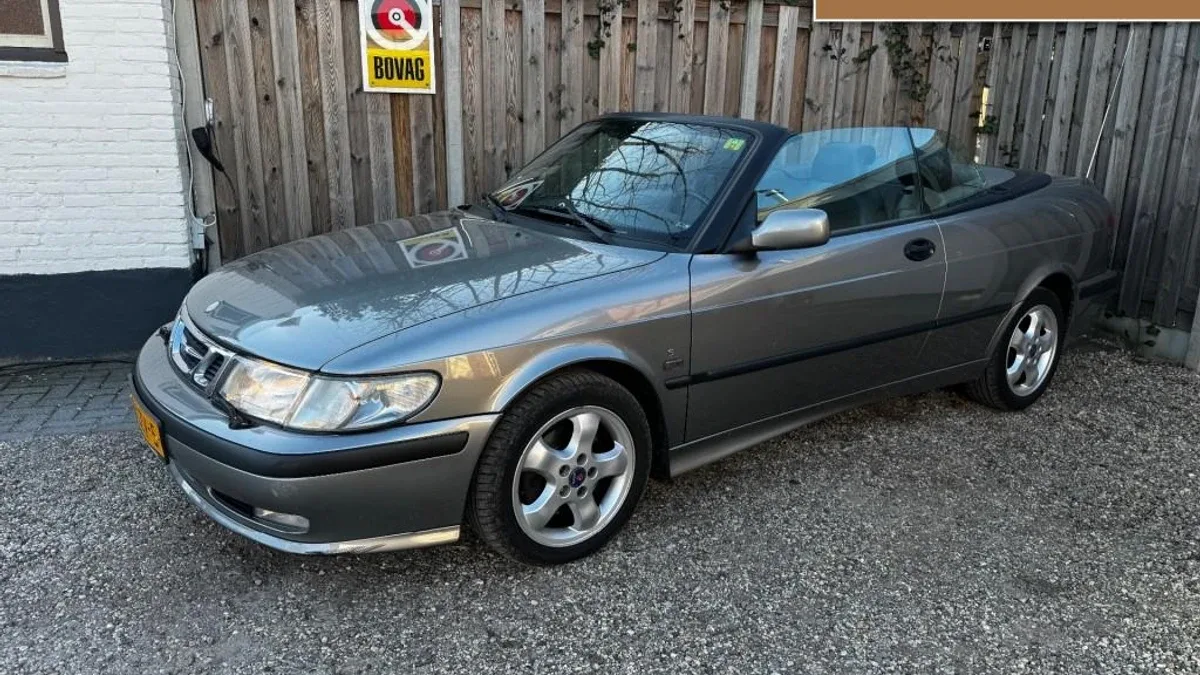 Saab 9-3 (2001) — foto 1