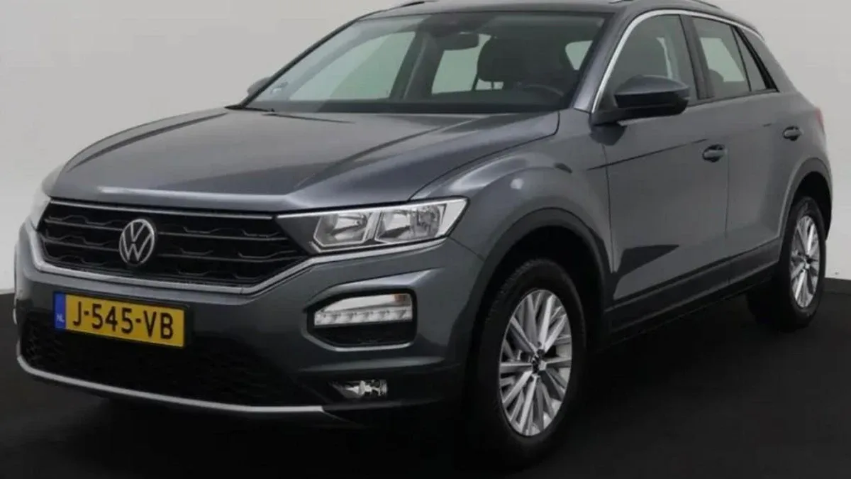 Volkswagen T-Roc (2020) — foto 1