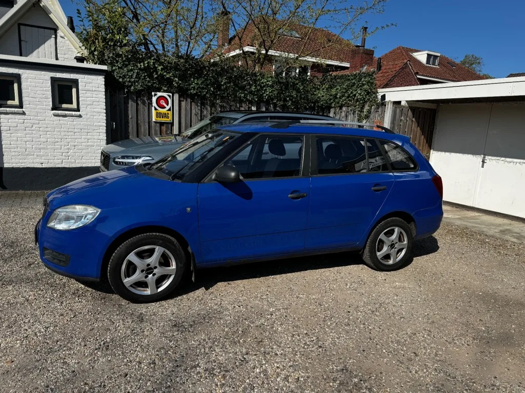 Škoda Fabia (2009) — foto 1