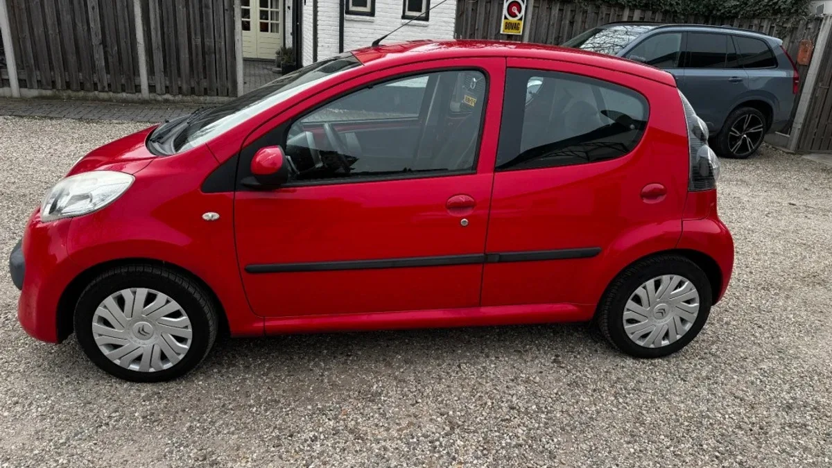 Citroën C1 (2008) — foto 1