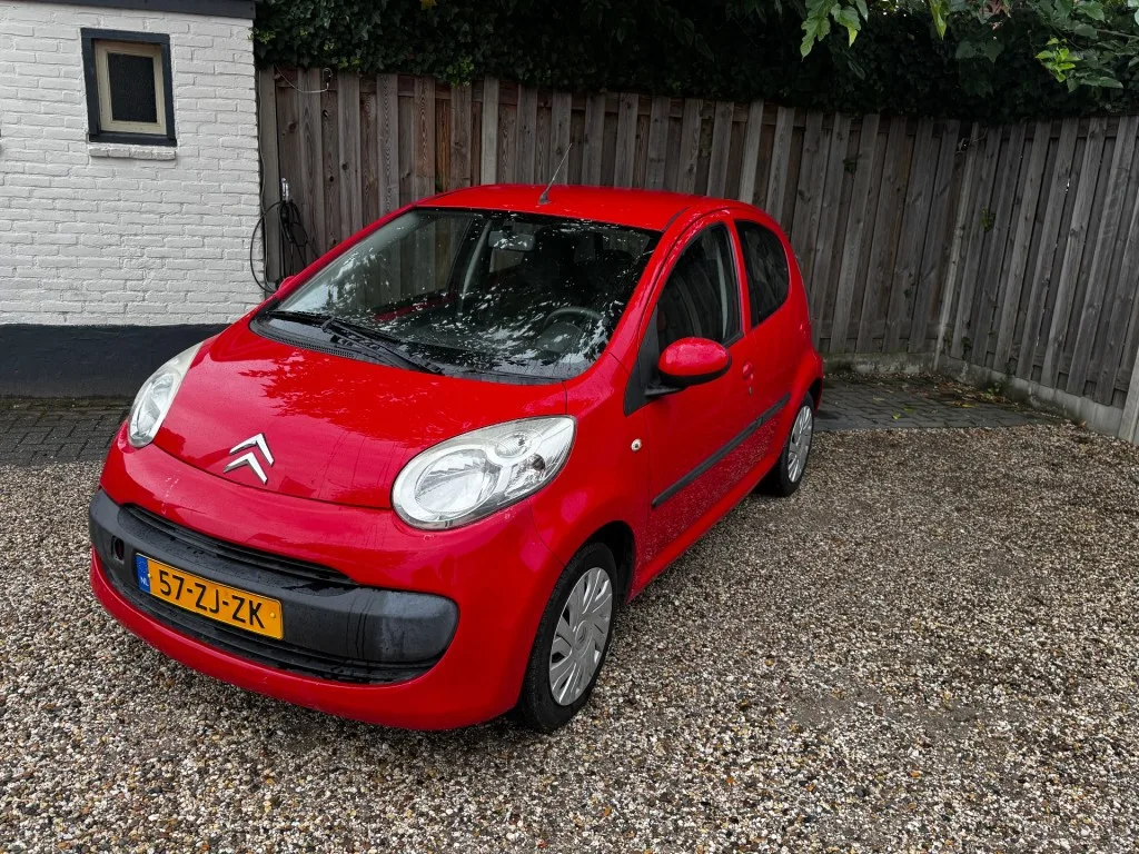 Citroën C1 (2008) — foto 1