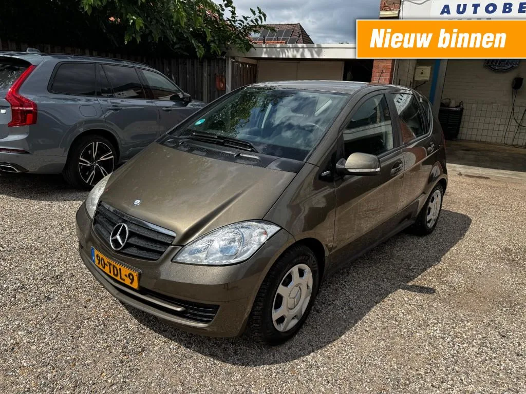 Mercedes-Benz A-Klasse (2012) — foto 1