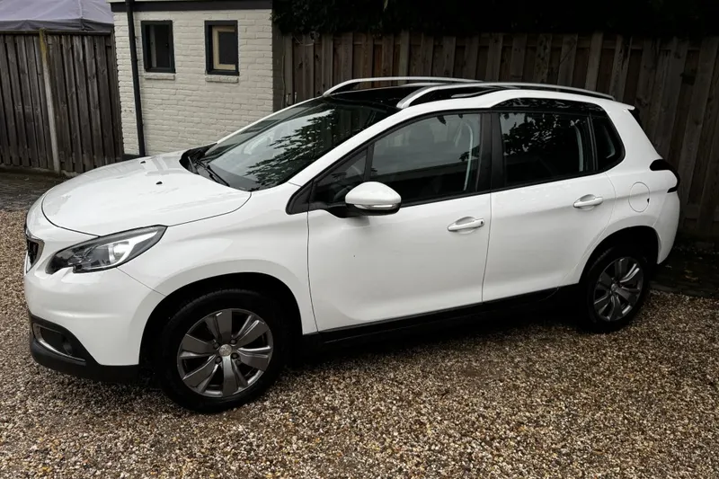 Peugeot 2008 (2018)