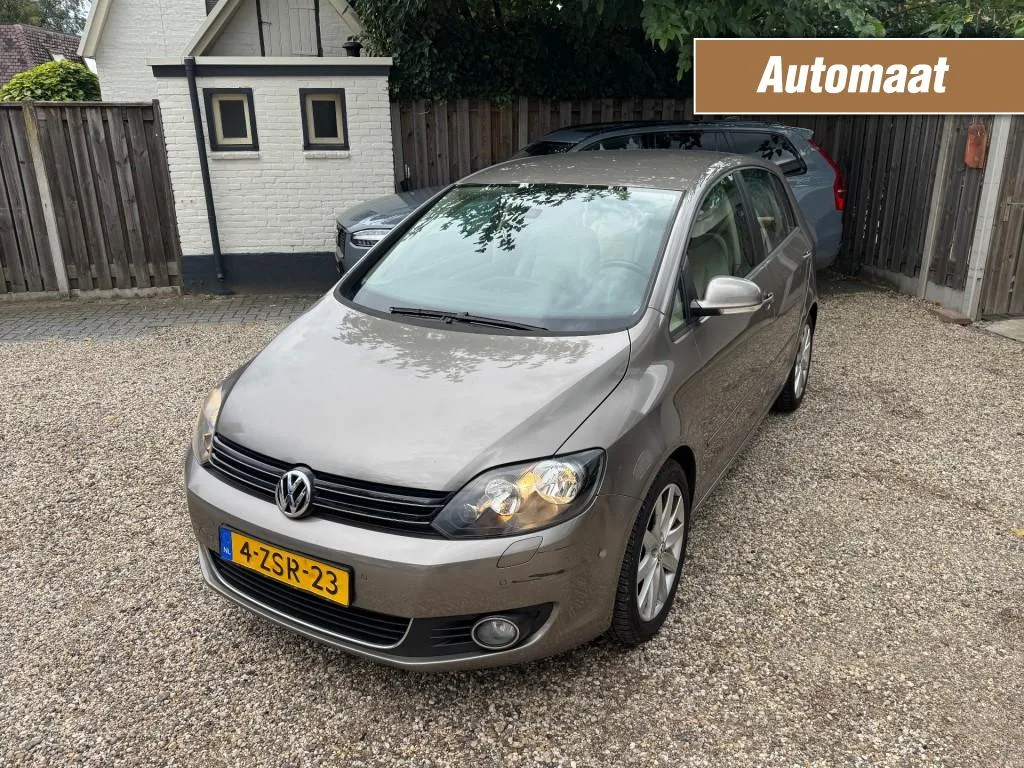 Volkswagen Golf (2009) — foto 1