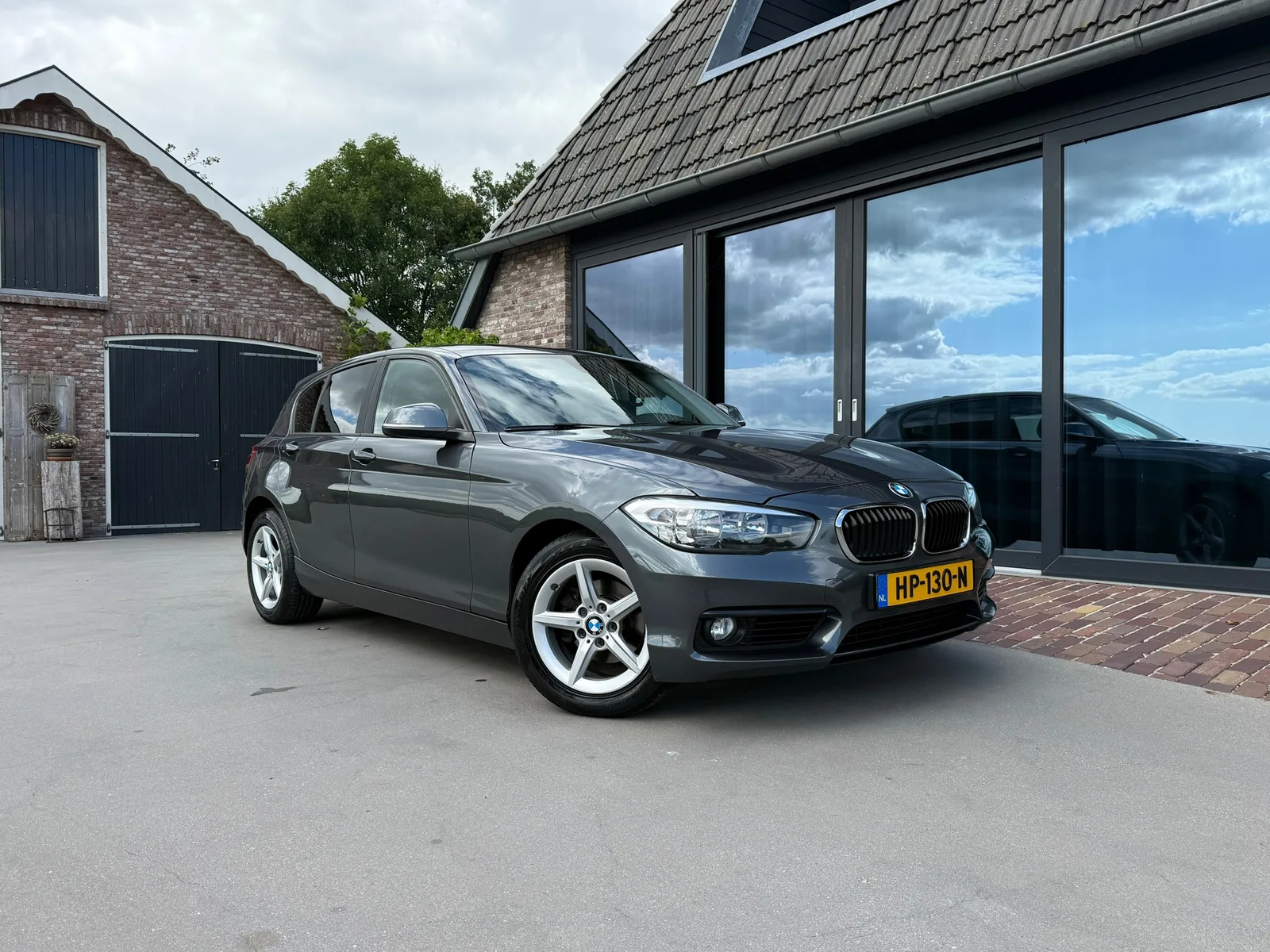 BMW 1-Serie (2015) — foto 1