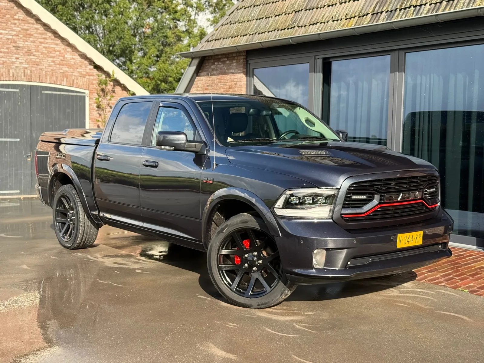 Dodge RAM (2018) — foto 1
