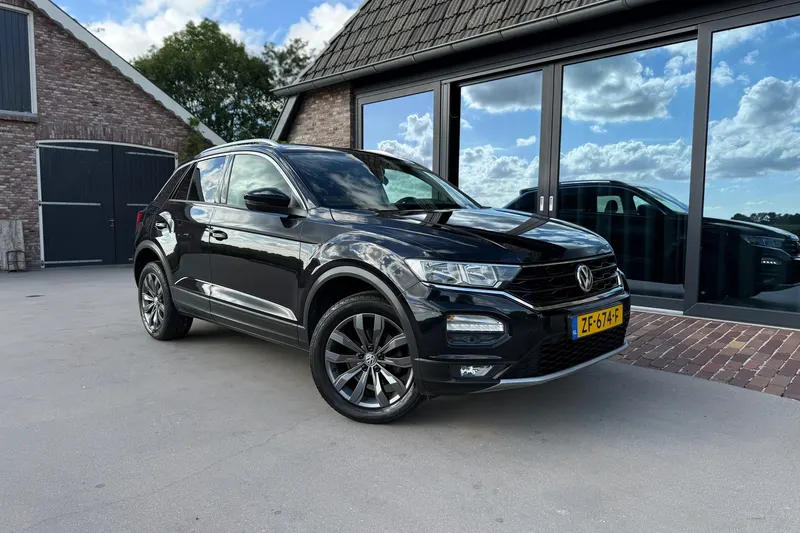 Volkswagen T-Roc (2019)
