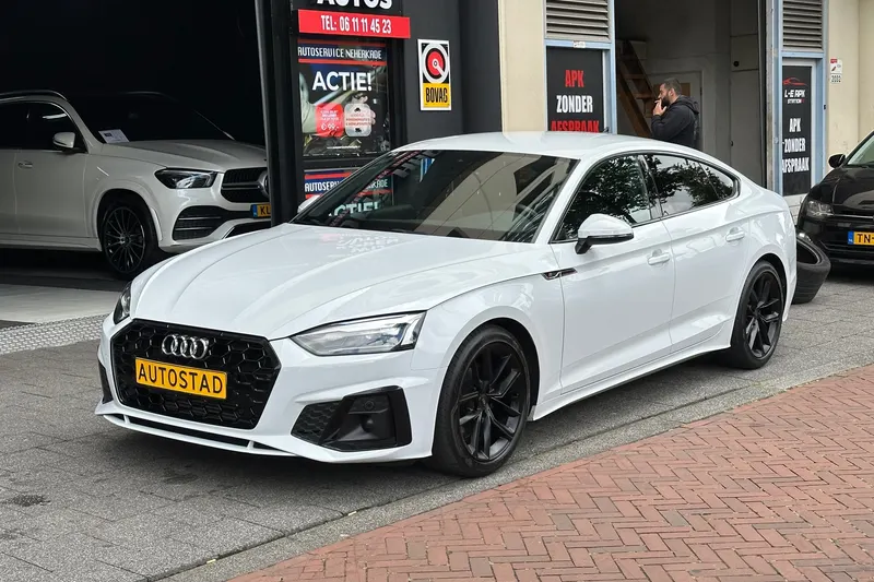 Audi A5 (2022)
