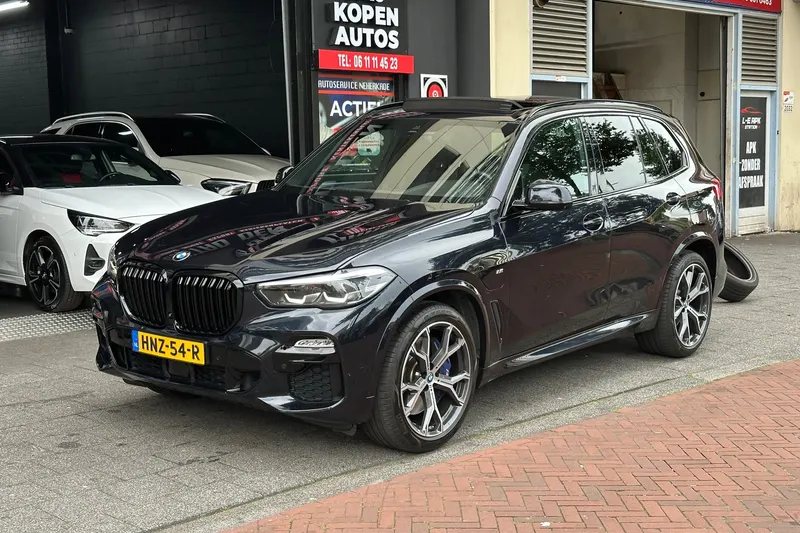 BMW X5 (2020)