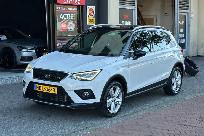 SEAT Arona (2019)