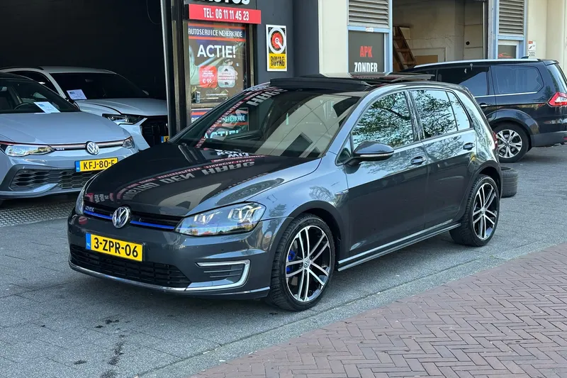 Volkswagen Golf (2015)