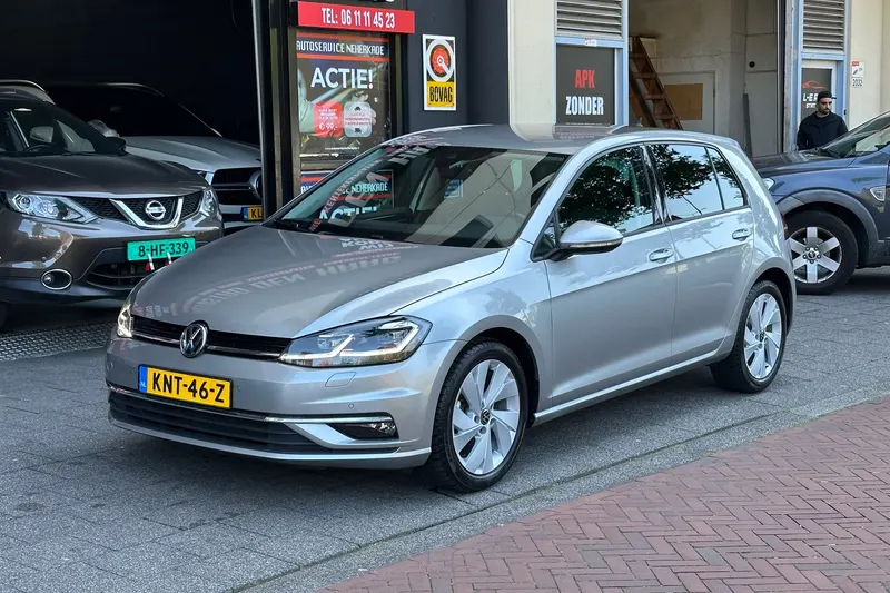 Volkswagen Golf (2017)