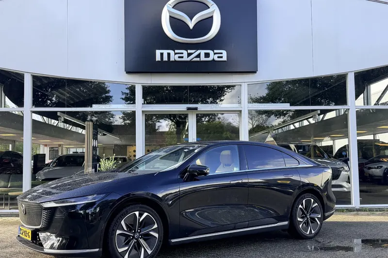 Mazda 6e (2026)