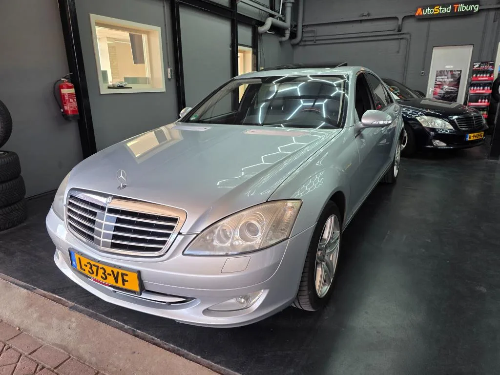 Mercedes-Benz S-Klasse (2006) — foto 1