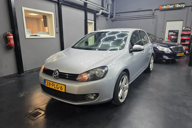 Volkswagen Golf (2011)