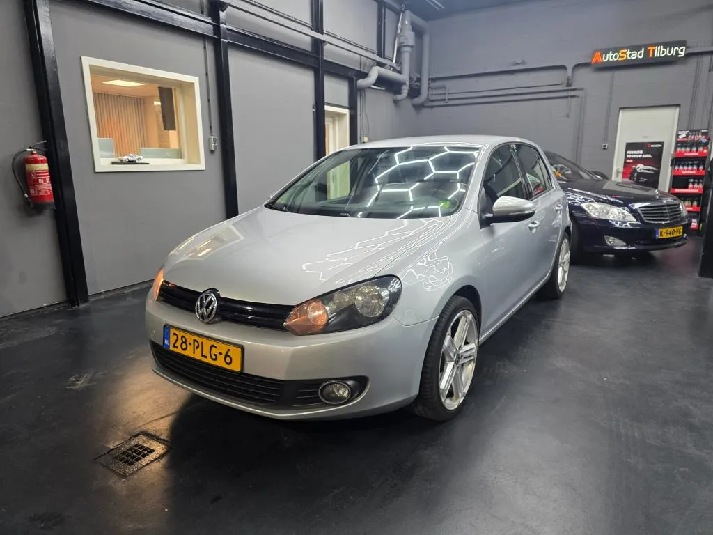 Volkswagen Golf (2011) — foto 1