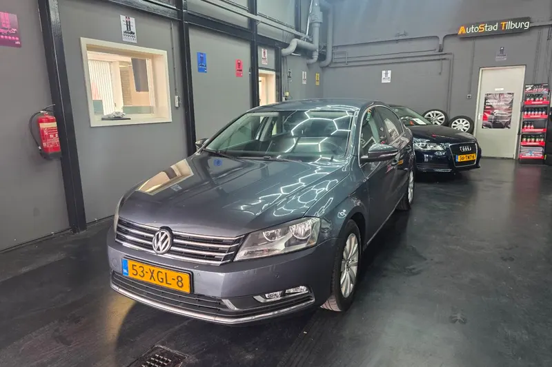 Volkswagen Passat (2012)