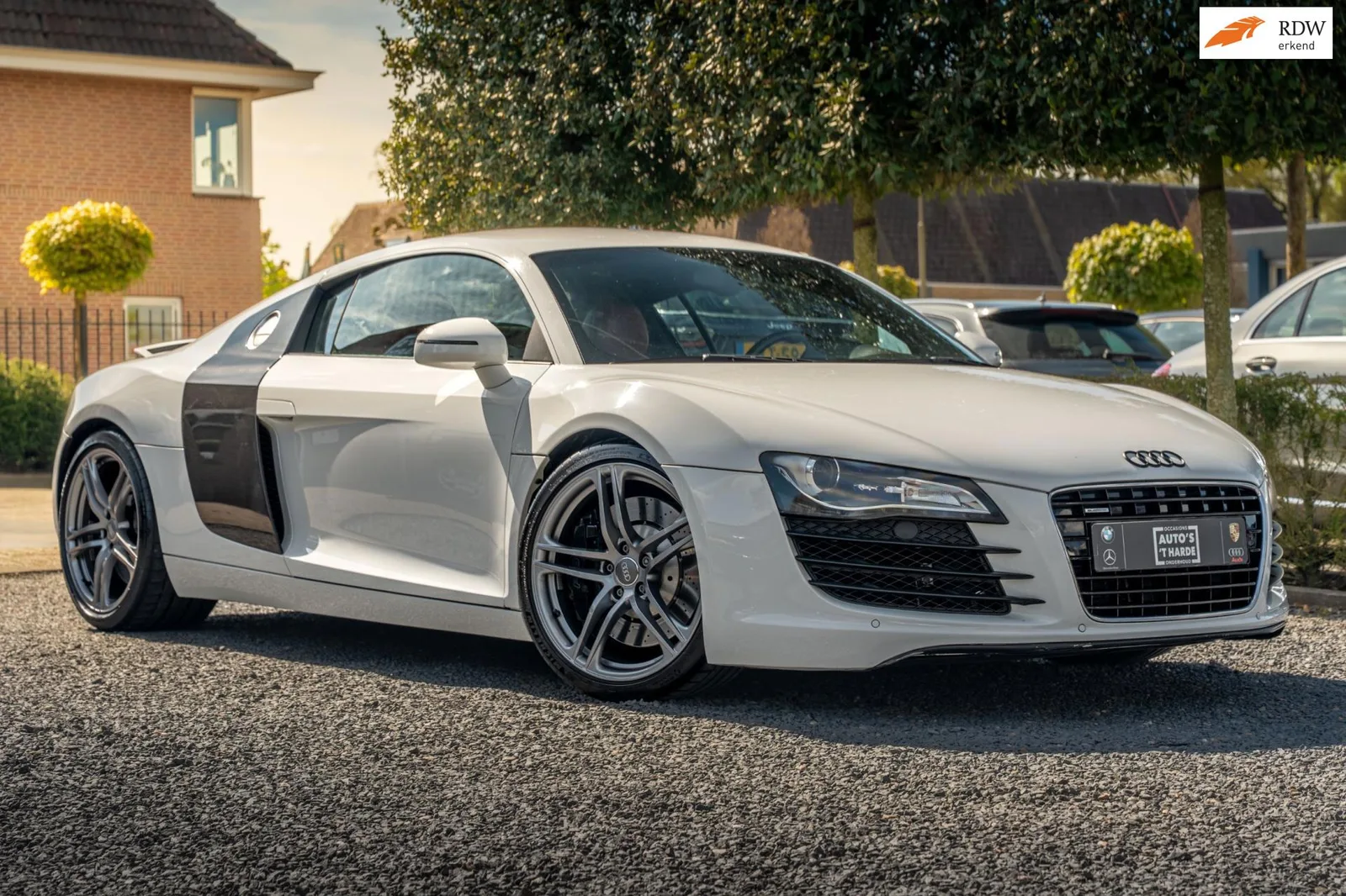 Audi R8 (2009) — foto 1