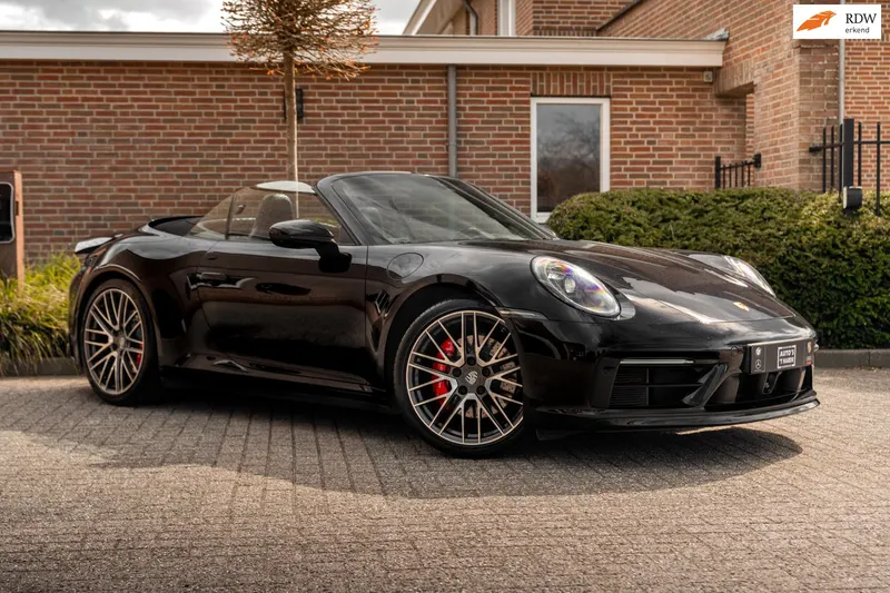 Porsche 911 (2021)
