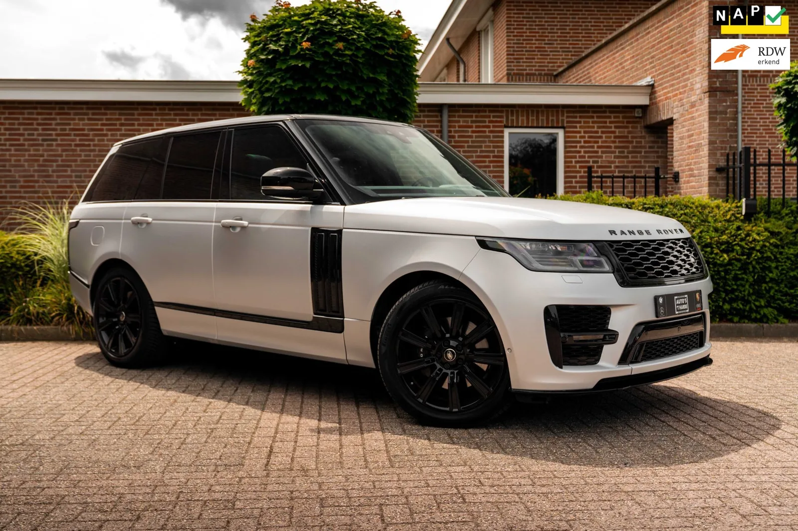 Land Rover Range Rover (2020) — foto 1