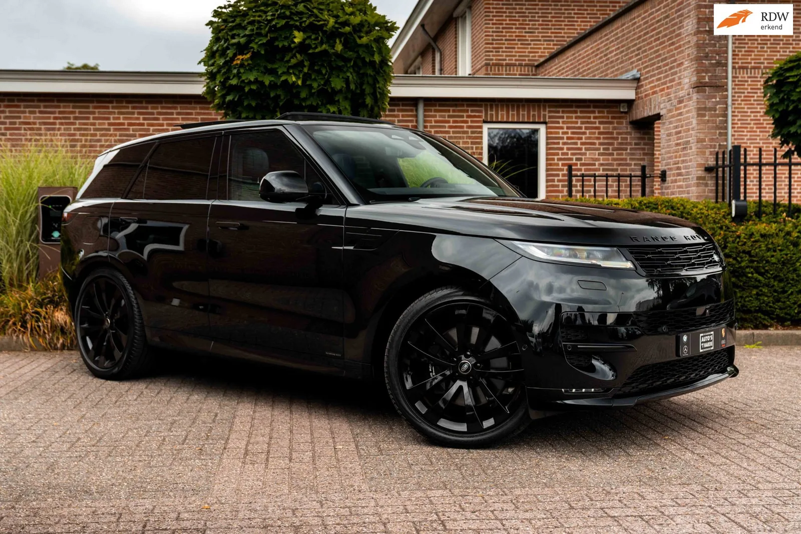 Land Rover Range Rover Sport (2024) — foto 1