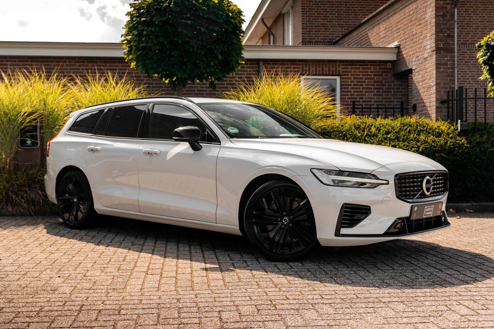 Volvo V60 (2020) — foto 1