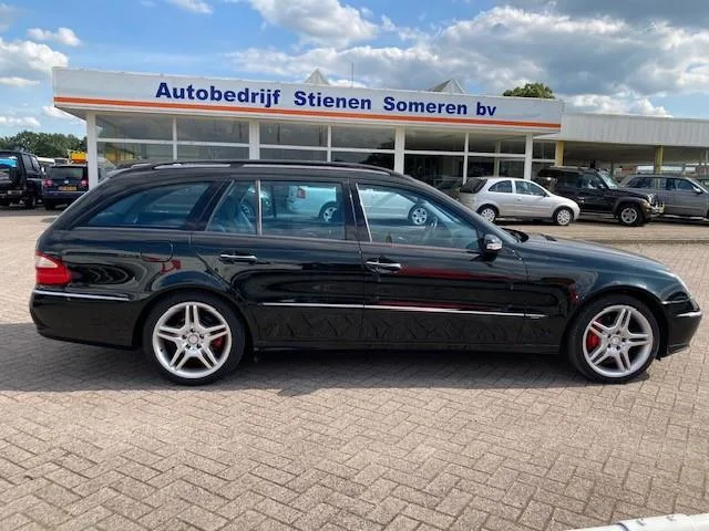 Mercedes-Benz E-Klasse (2005) — foto 1