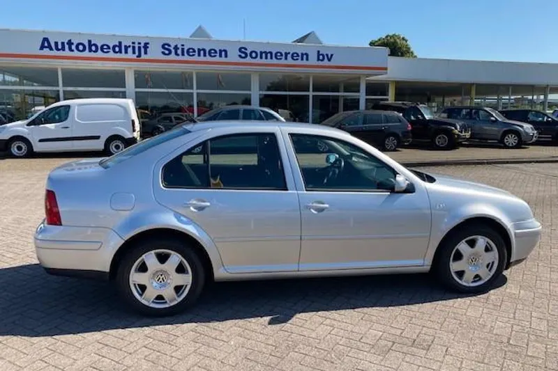 Volkswagen Bora (2000)